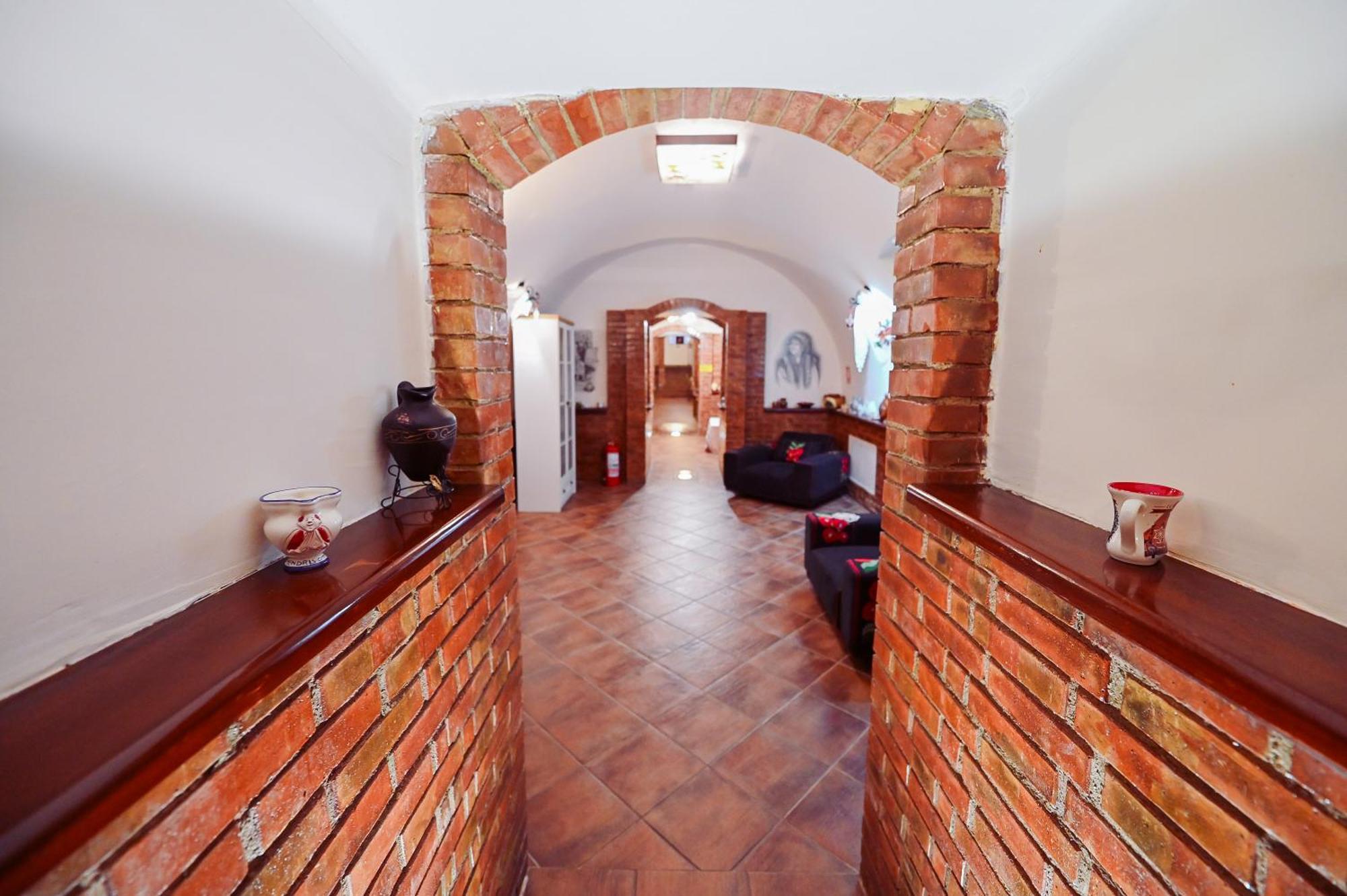 Hotel Conacul Domnesc Scheia Exterior foto